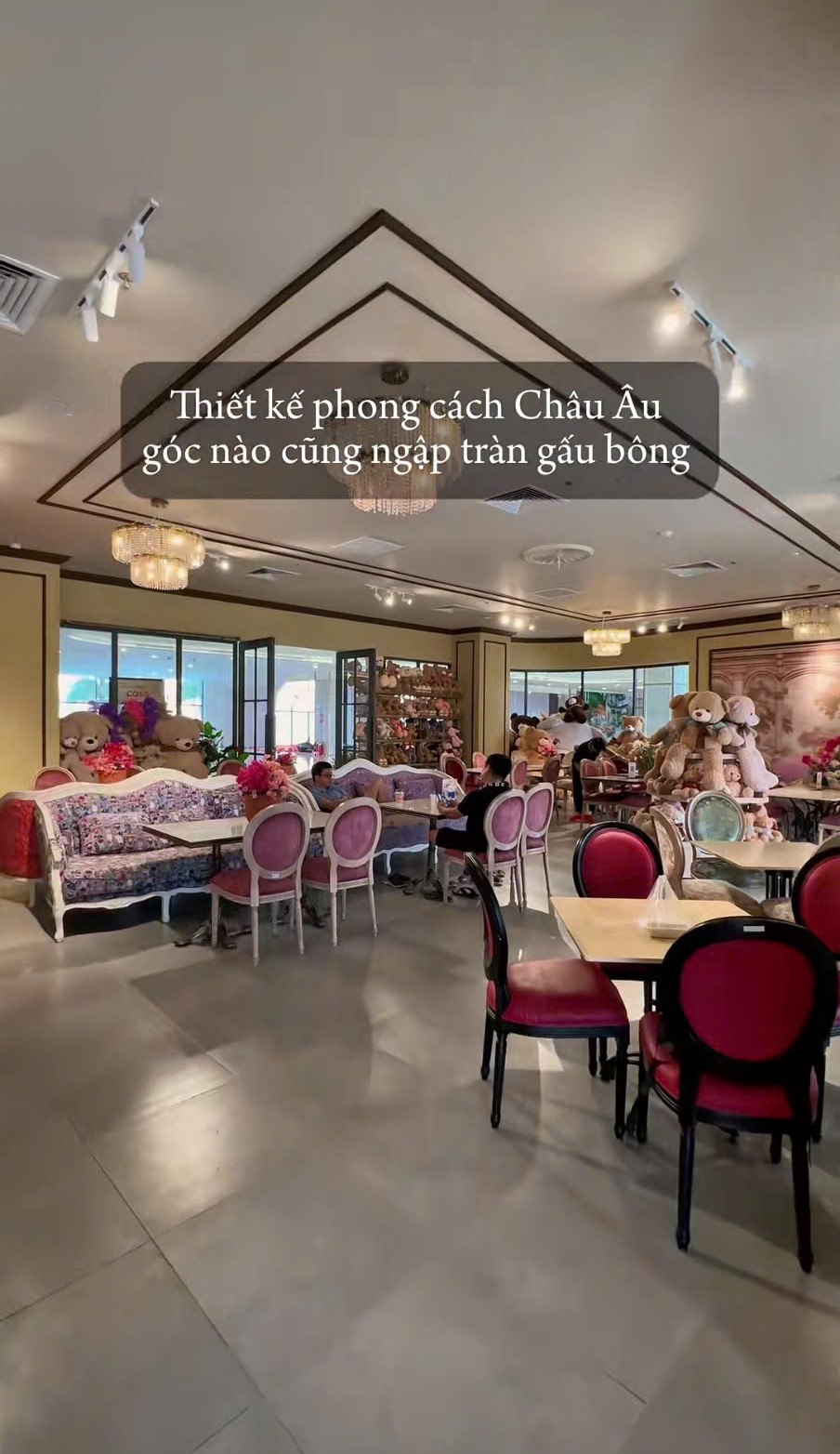 Teddy Café Aqua City