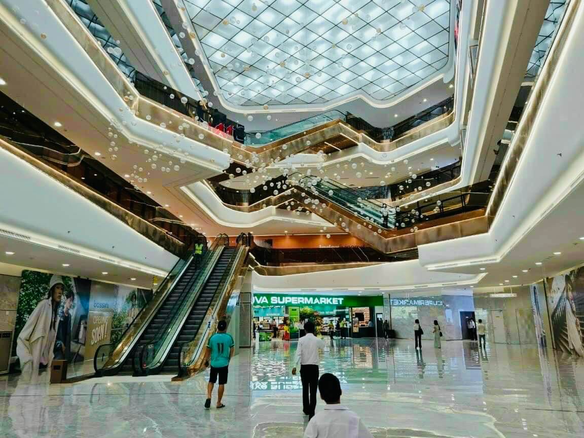 Nova Mall Aqua City